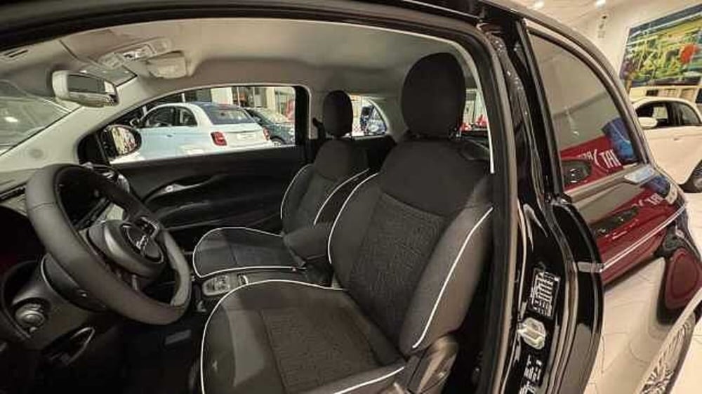 Fiat 500e usata a Milano (10)