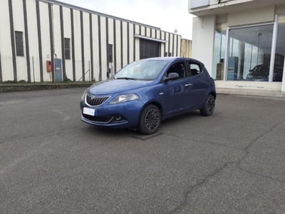 Lancia Ypsilon 1.0 FireFly 5 porte S&amp;S Hybrid Ecochic Gold  del 2023 usata a Borgo San Lorenzo