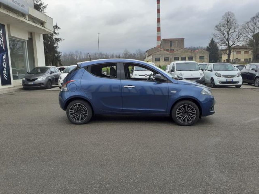 Lancia Ypsilon usata a Firenze (4)