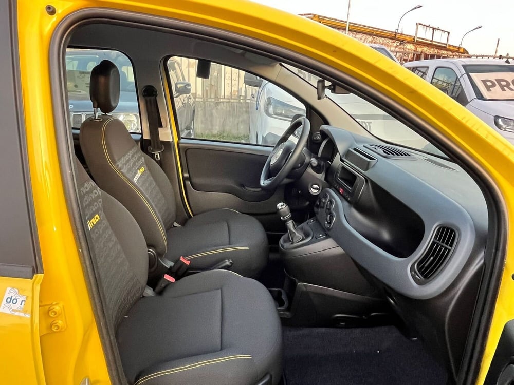 Fiat Panda Cross nuova a Milano (13)