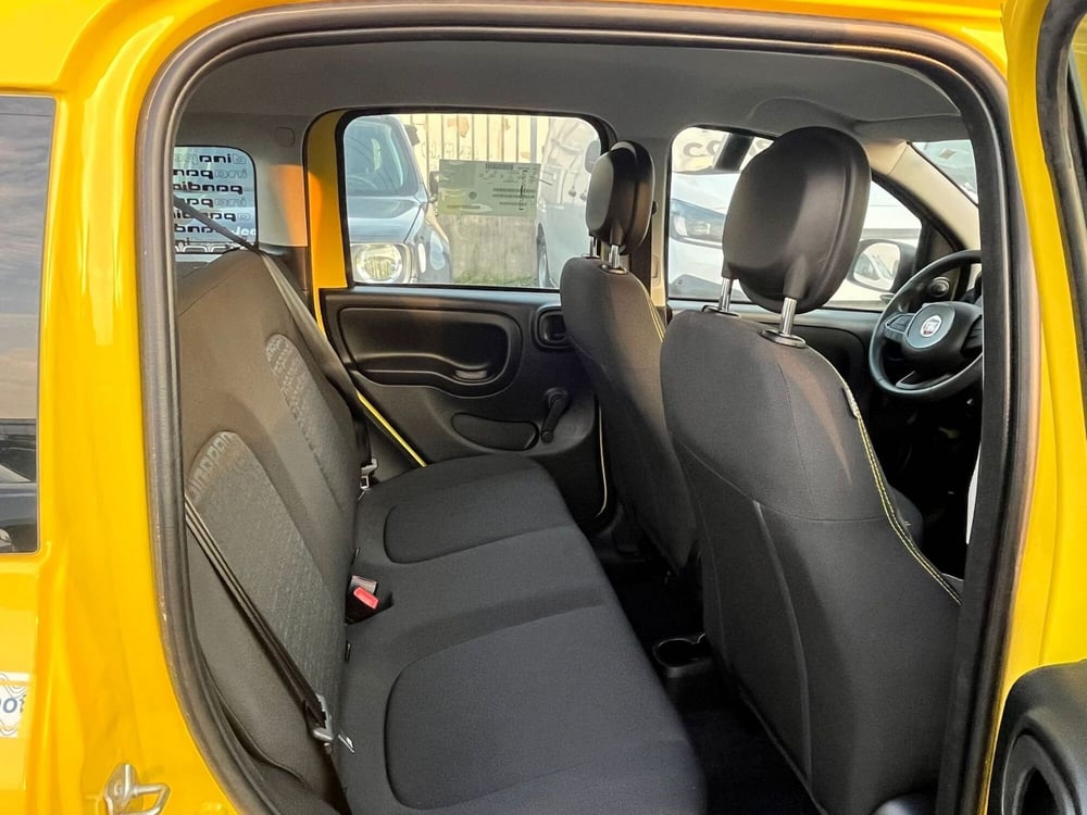 Fiat Panda Cross nuova a Milano (15)