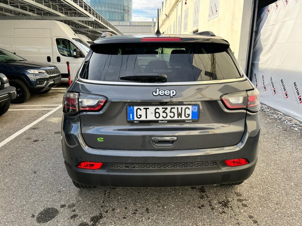 Jeep Compass usata a Milano (8)