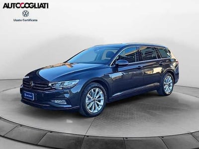 Volkswagen Passat Variant 2.0 TDI DSG Business BlueMotion Tech  del 2023 usata a Brivio