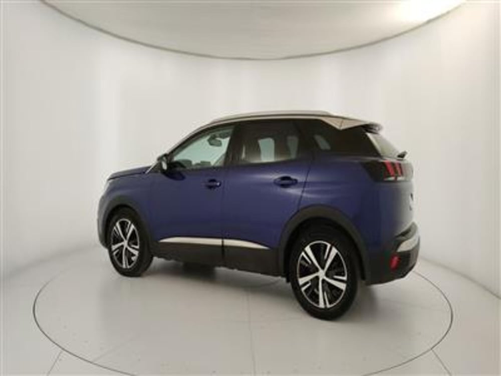 Peugeot 3008 usata a Bari (4)