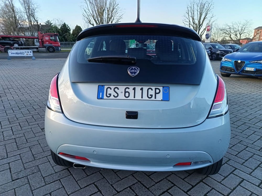 Lancia Ypsilon usata a Alessandria (5)