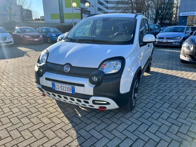 Fiat Panda Cross Cross 1.0 FireFly S&amp;S Hybrid  del 2024 usata a Milano