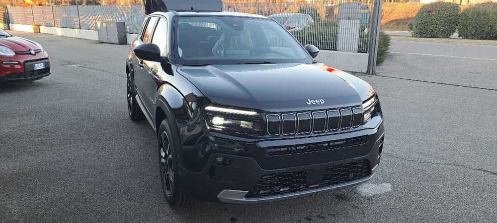 Jeep Avenger nuova a Varese