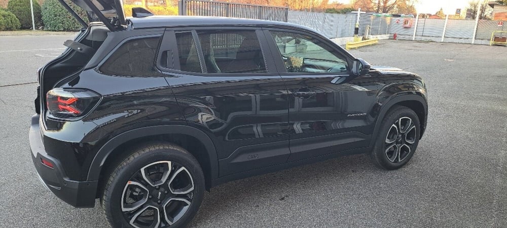 Jeep Avenger nuova a Varese (17)