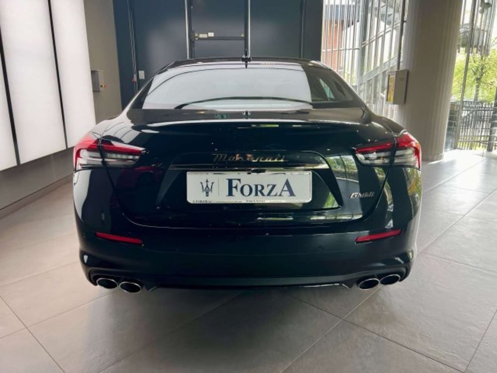 Maserati Ghibli nuova a Torino (7)