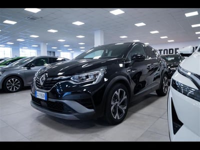 Renault Captur 1.6 full hybrid Techno 145cv auto del 2021 usata a Torino