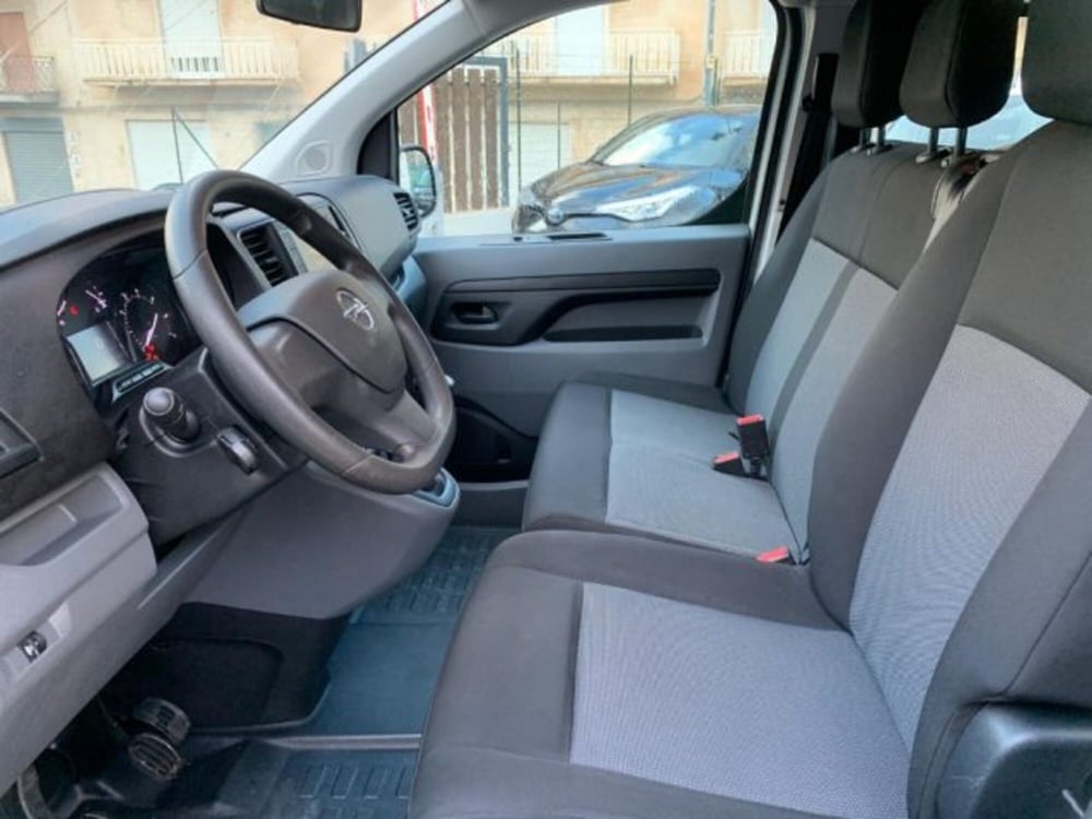 Opel Vivaro usata a Trapani (7)