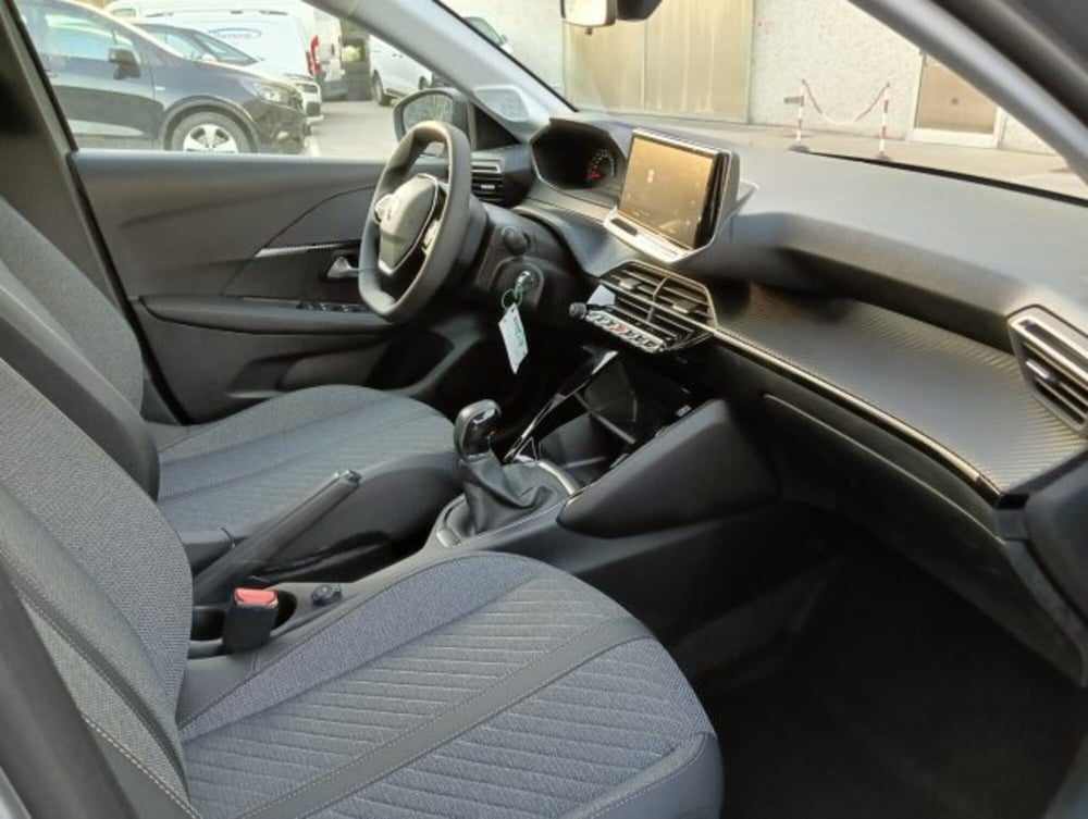 Peugeot 208 nuova a Brescia (15)