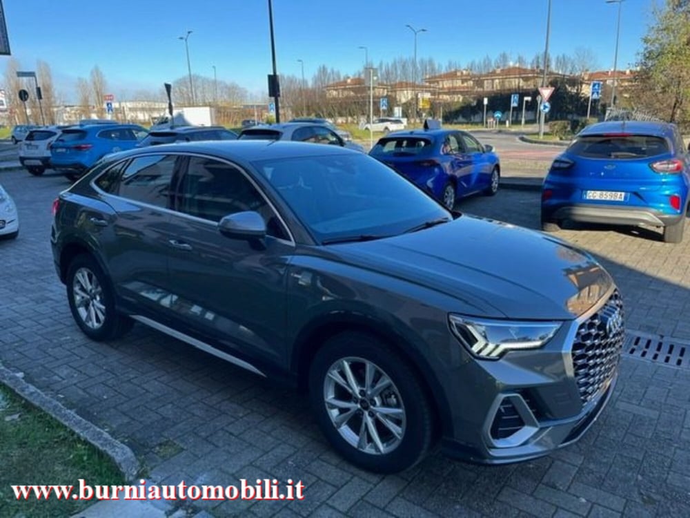 Audi Q3 Sportback nuova a Milano (4)