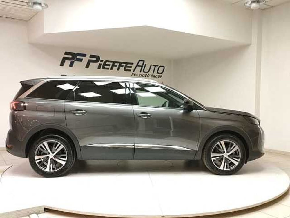 Peugeot 5008 usata a Teramo (5)