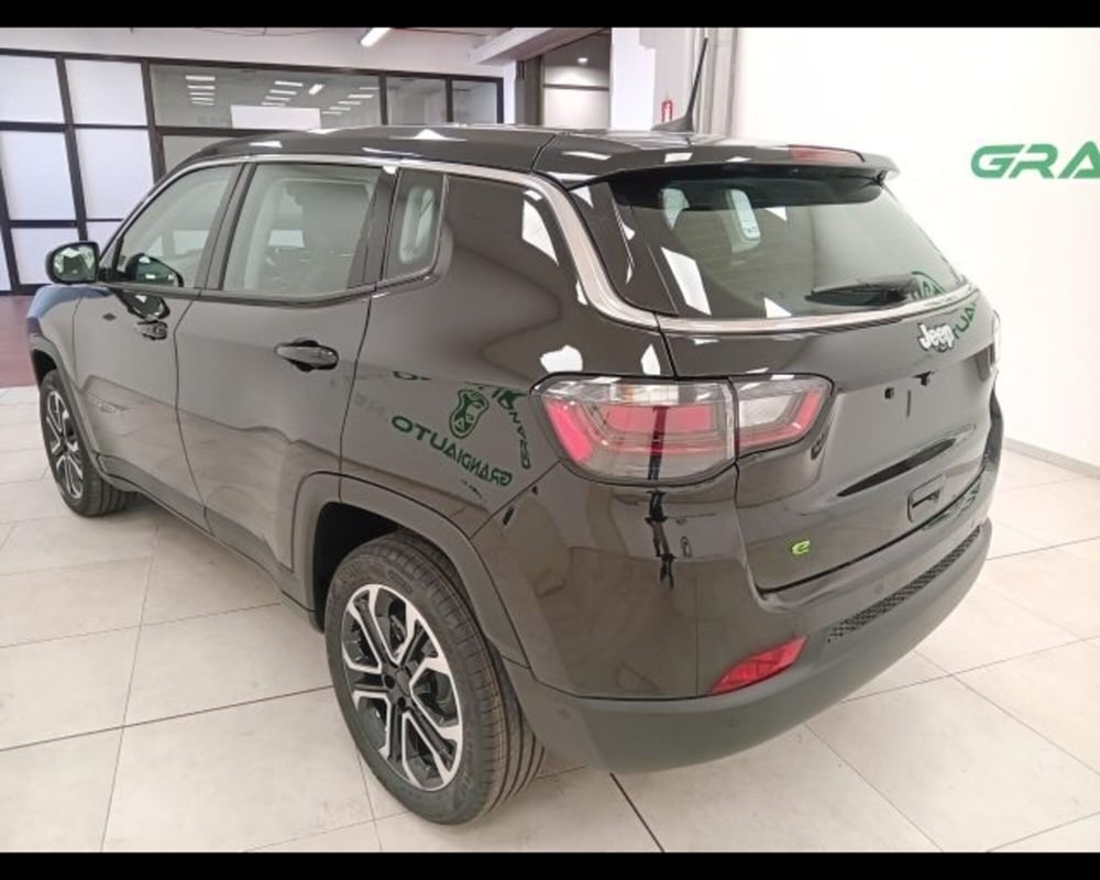 Jeep Compass nuova a Alessandria (11)