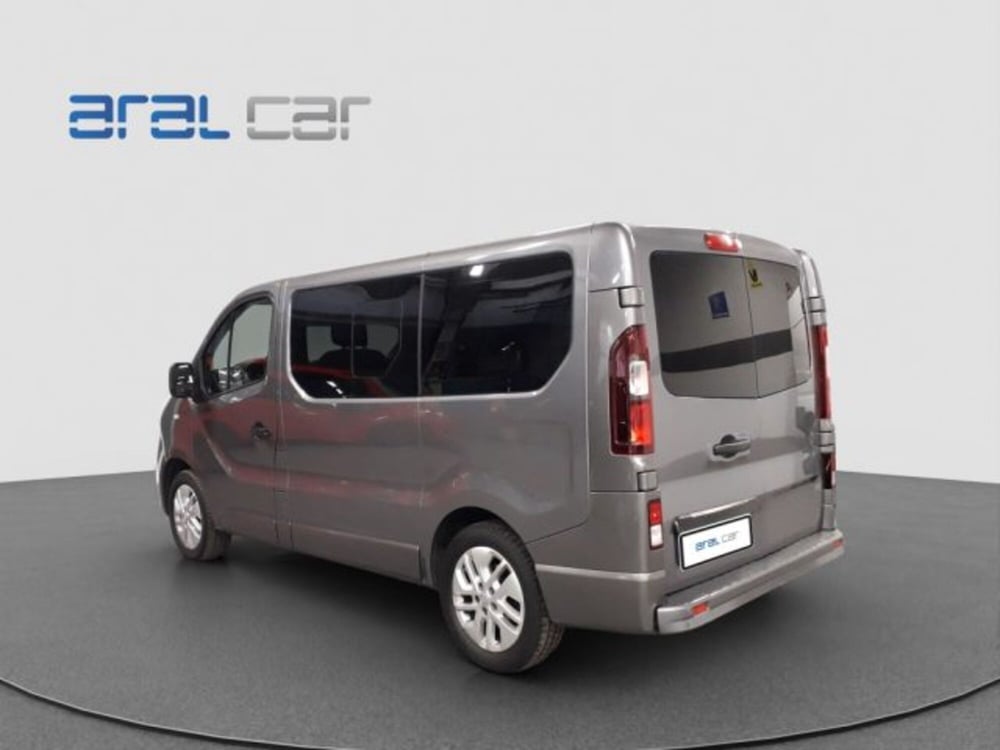 Opel Vivaro Furgone usata a Torino (4)