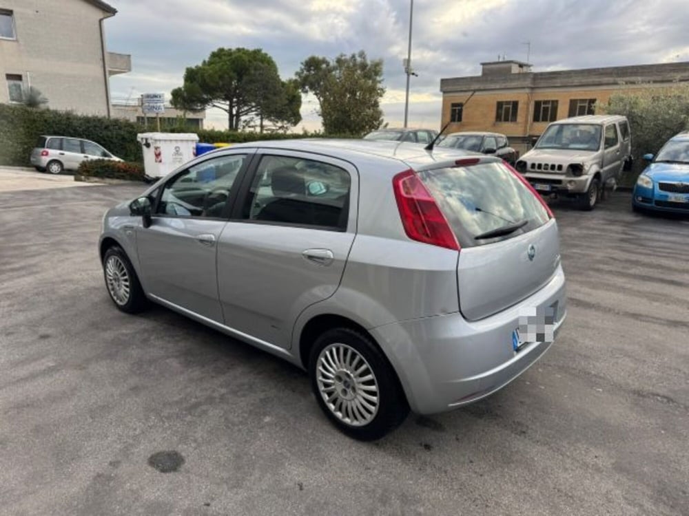 Fiat Grande Punto usata a Macerata (4)