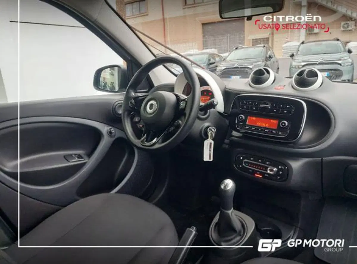 smart forfour usata a Caserta (5)
