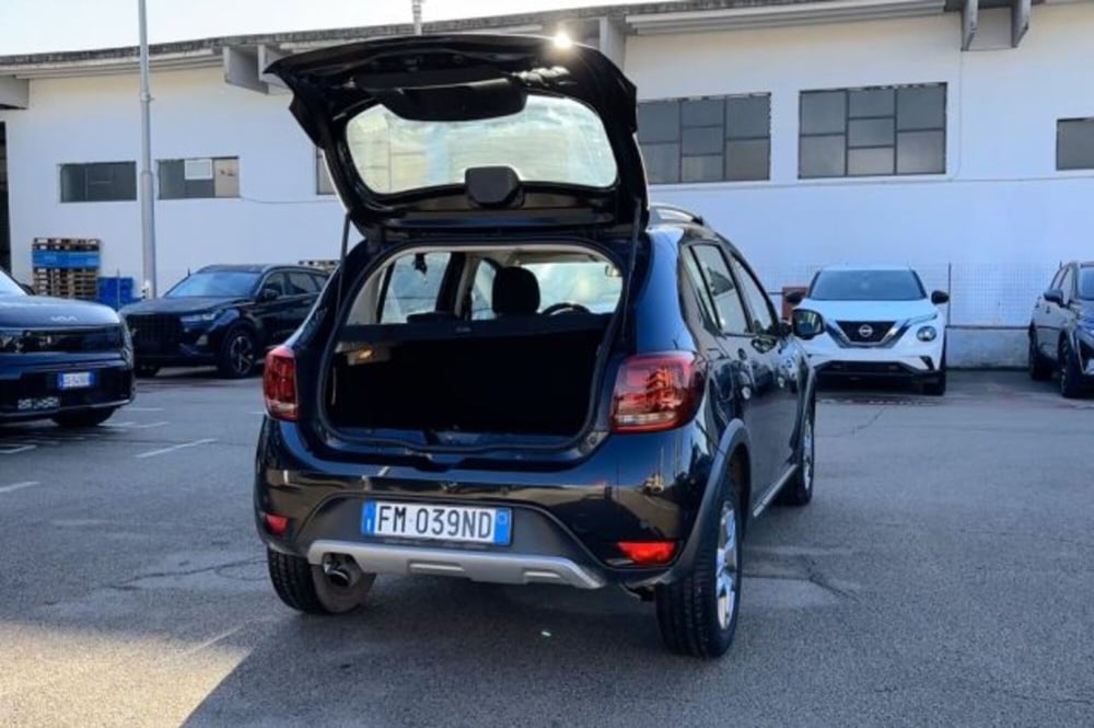 Dacia Sandero usata a Latina (7)