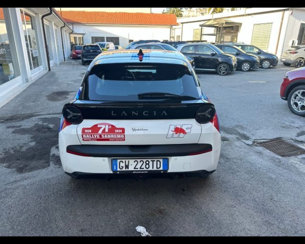 Lancia Ypsilon usata a Alessandria (7)