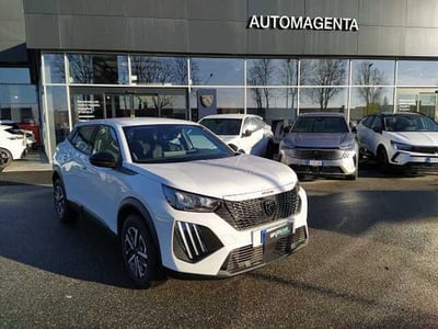 Peugeot 2008 1.2 puretech Active s&amp;s 100cv nuova a Magenta