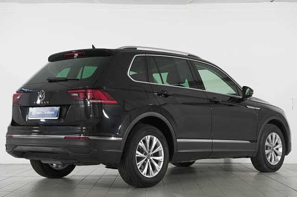 Volkswagen Tiguan usata a Como (4)