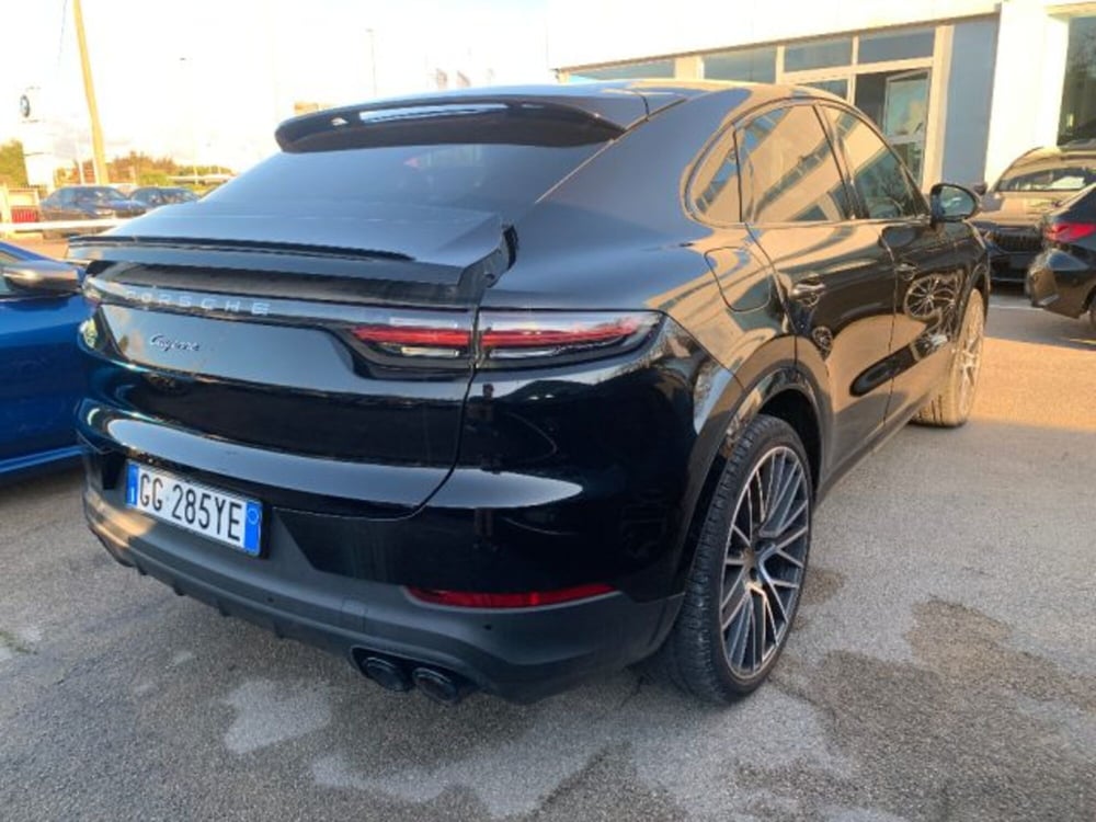 Porsche Cayenne Coupé usata a Lecce (6)