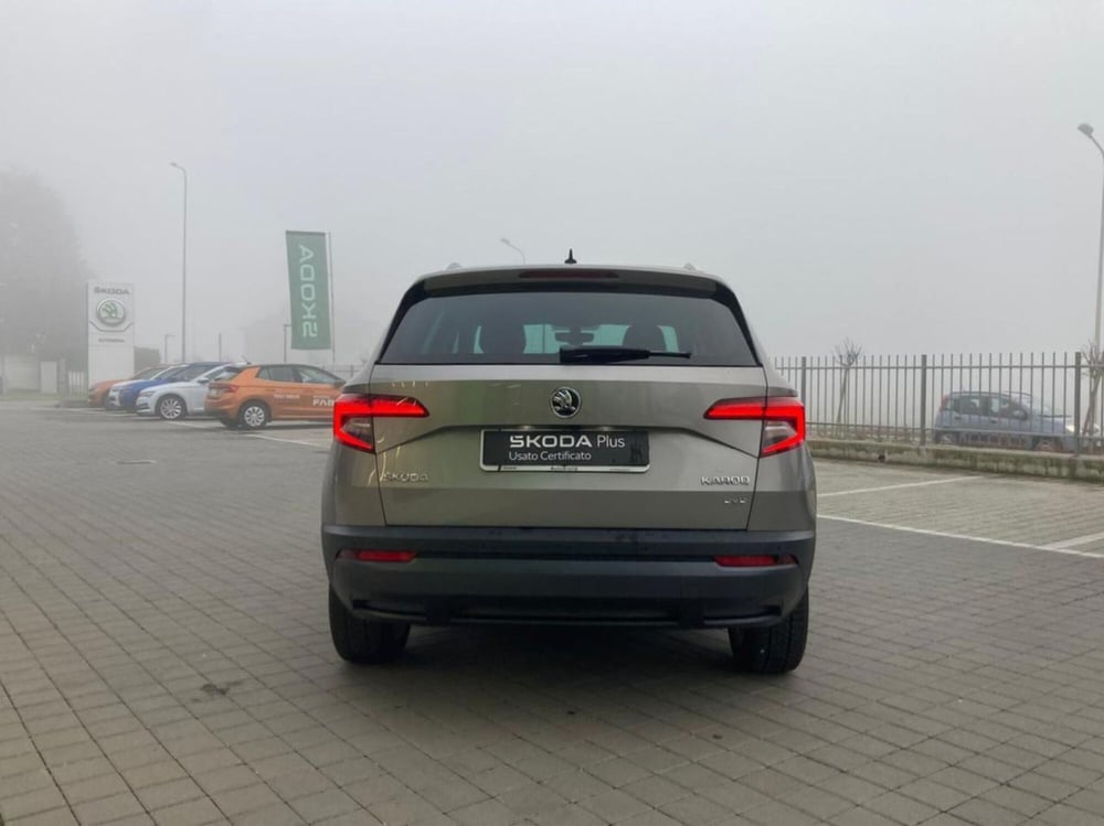 Skoda Karoq usata a Novara (4)