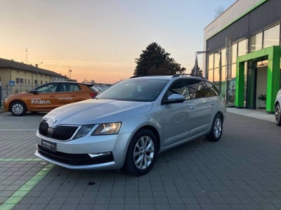 Skoda Octavia Station Wagon 1.5 DSG Wagon Executive G-Tec del 2020 usata a Paruzzaro