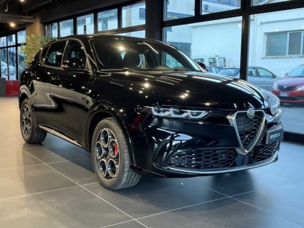 Alfa Romeo Tonale nuova a Sondrio (5)