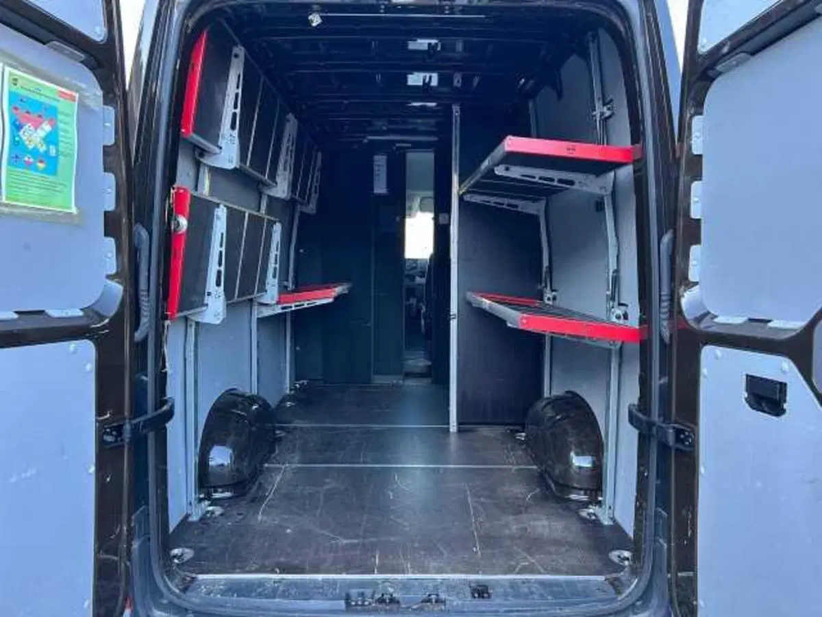 Volkswagen Veicoli Commerciali Crafter Furgone usata a Avellino (8)