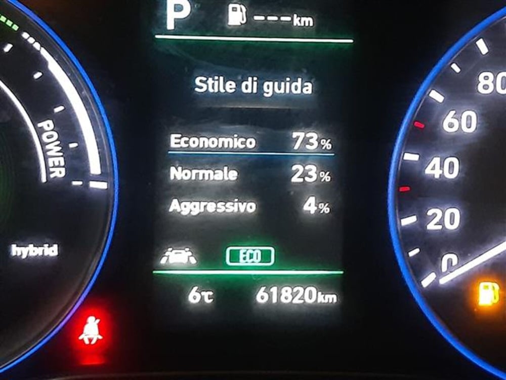 Hyundai Kona usata a Asti (9)