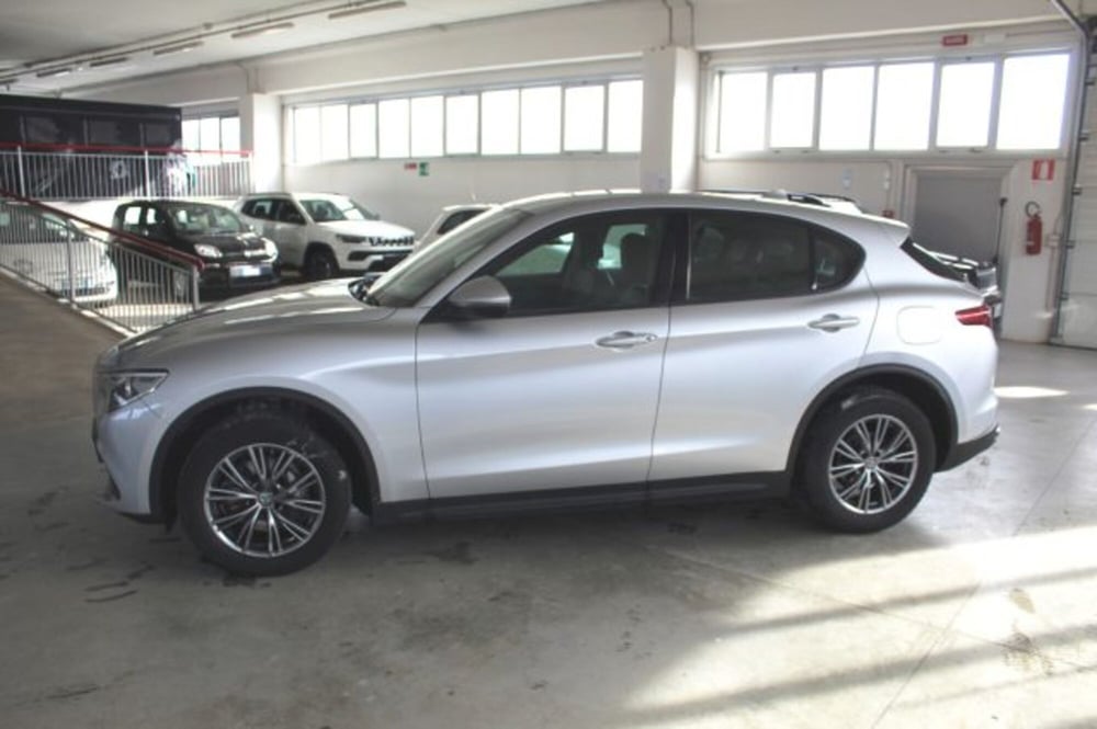 Alfa Romeo Stelvio usata a Terni (3)