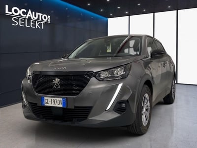 Peugeot 2008 1.2 puretech Active s&amp;s 100cv del 2022 usata a Torino