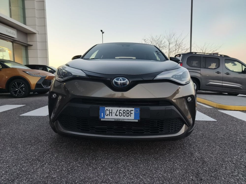 Toyota Toyota C-HR usata a Reggio Calabria (5)