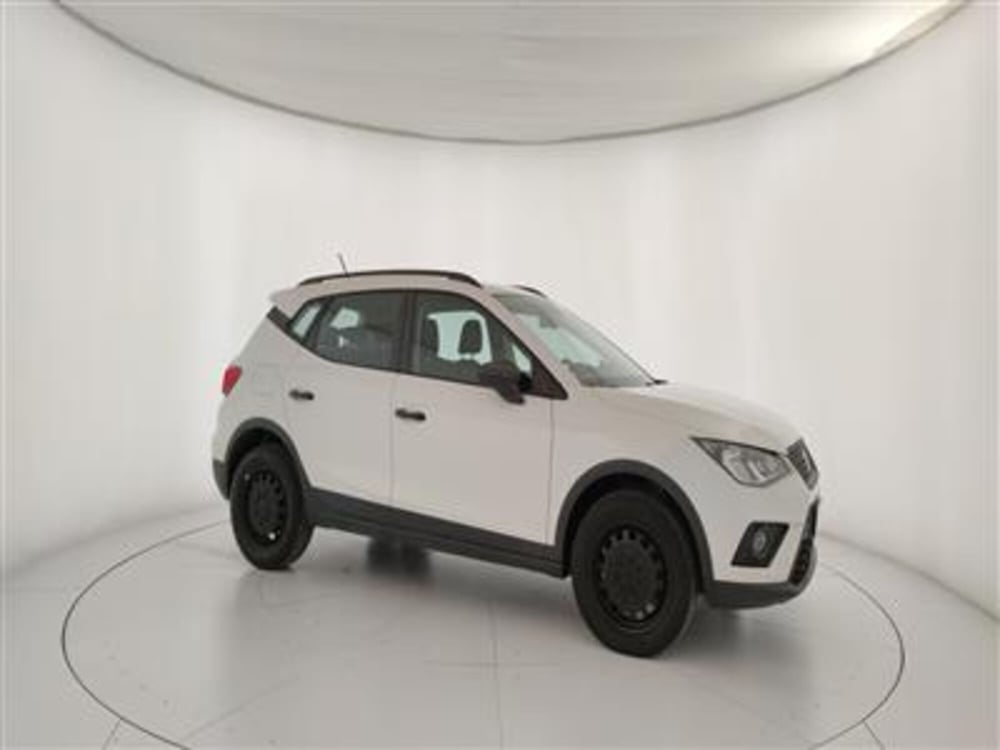 SEAT Arona usata a Bari (10)