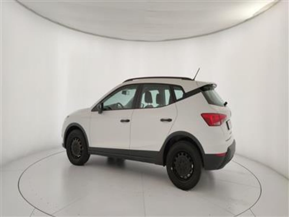 SEAT Arona usata a Bari (4)