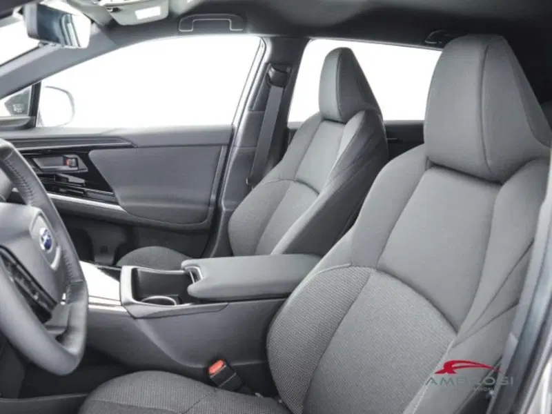 Subaru Solterra nuova a Perugia (9)