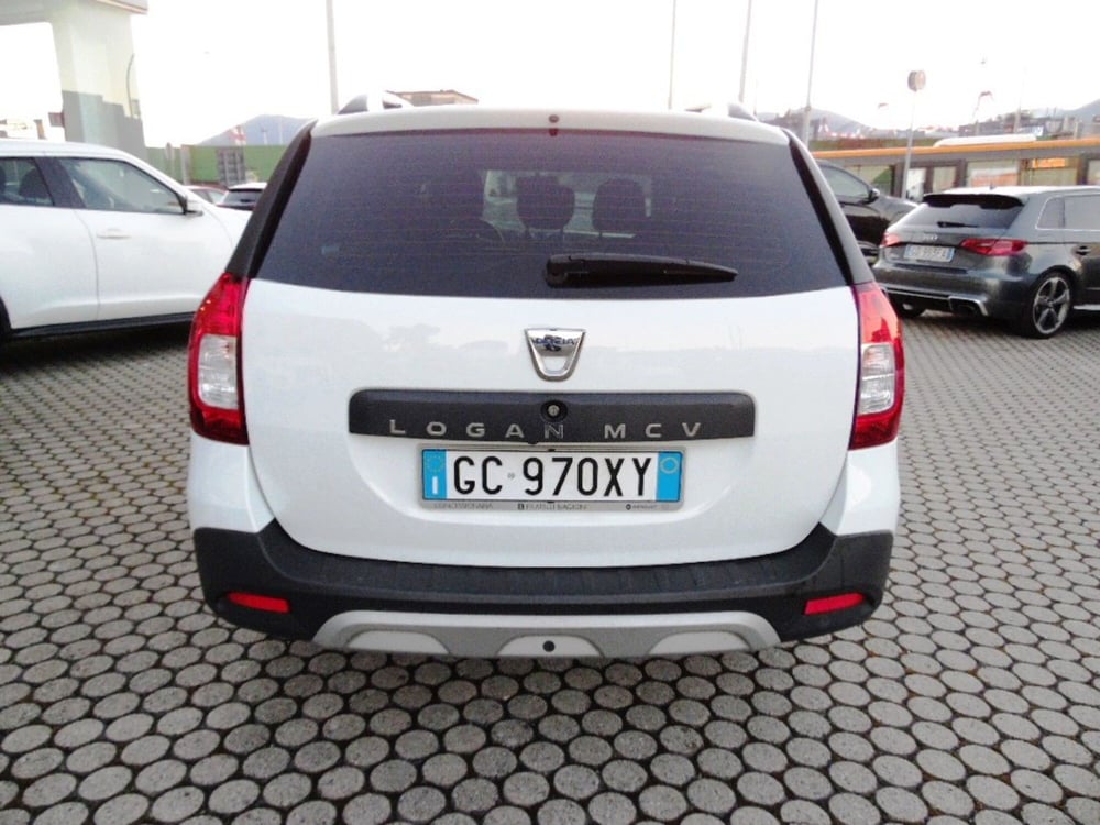 Dacia Logan usata a La Spezia (6)