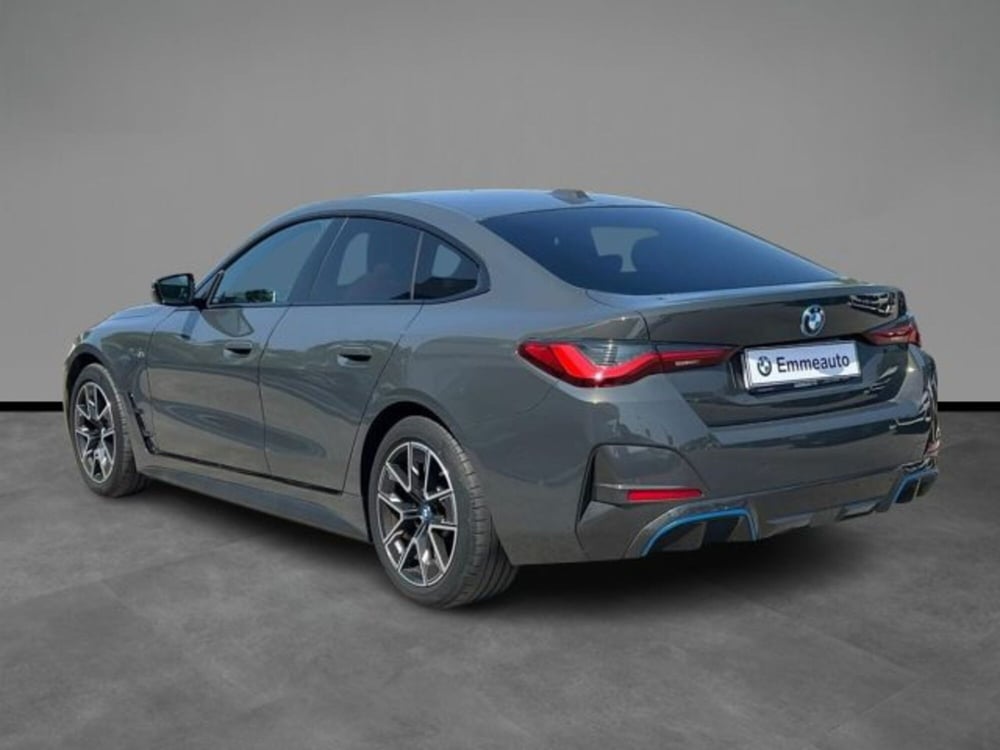 BMW i4 usata a Lecce (3)