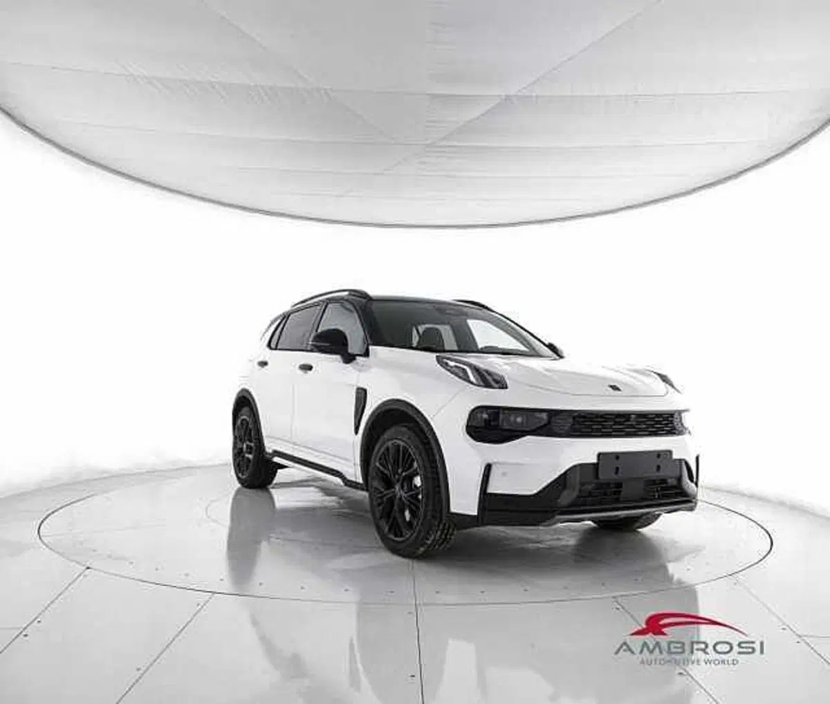 Lynk & Co 01 nuova a Viterbo (2)