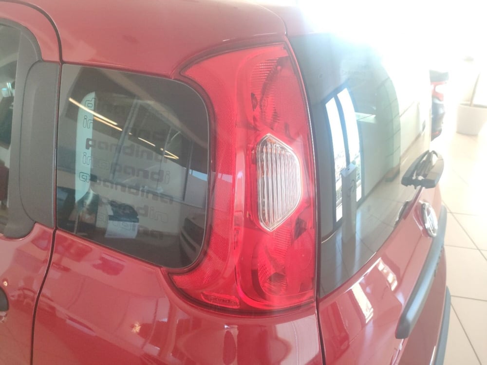 Fiat Panda Cross nuova a Lecce (9)