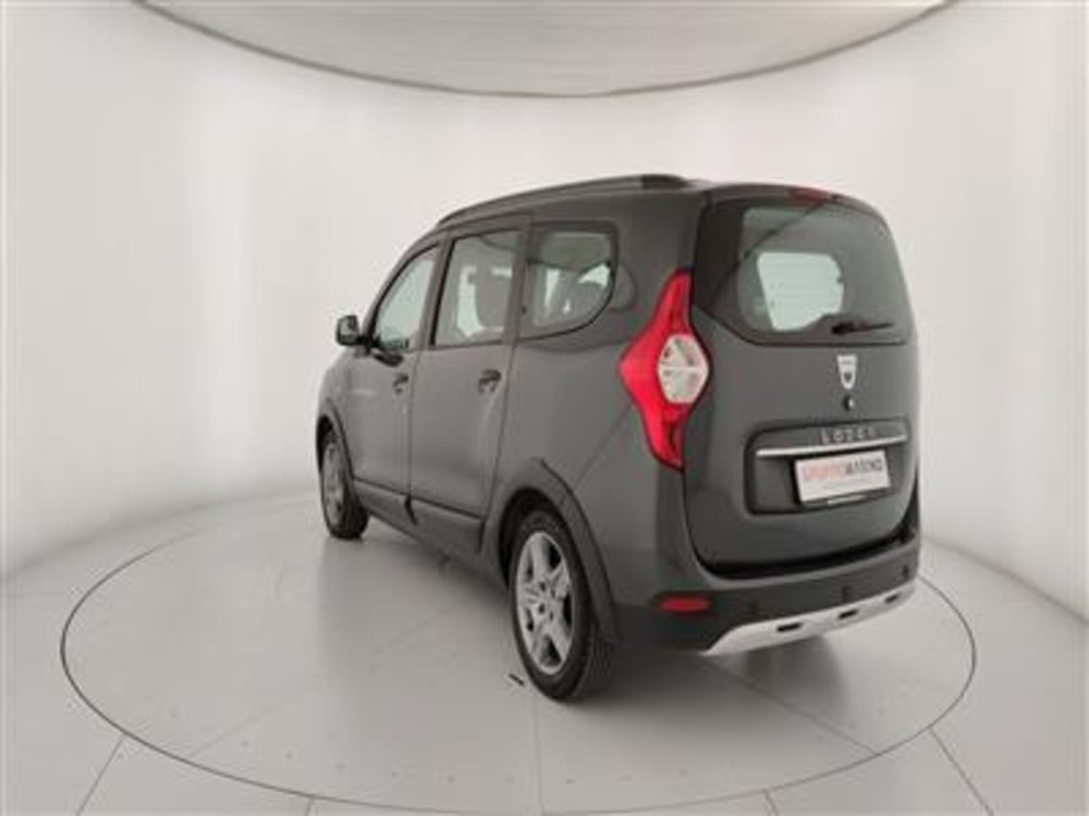 Dacia Lodgy usata a Bari (5)