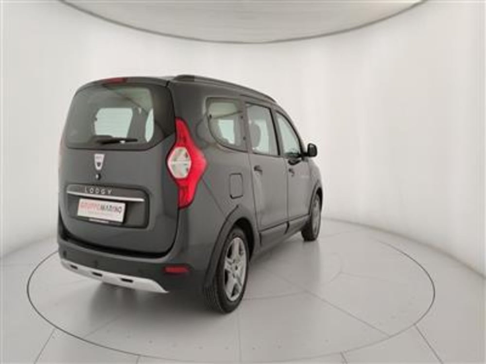 Dacia Lodgy usata a Bari (7)