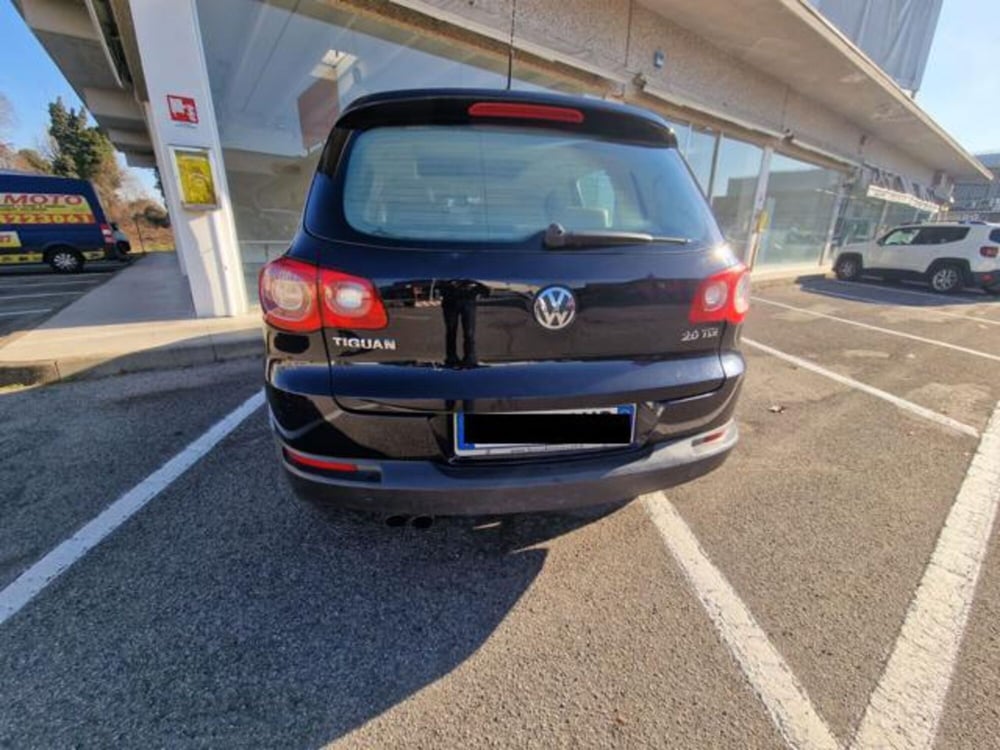 Volkswagen Tiguan usata a Milano (5)