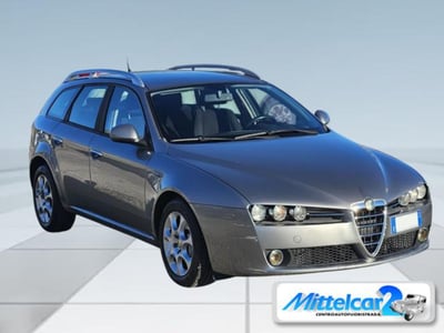 Alfa Romeo 159 SportWagon 1.9 JTDm 150CV Sportwagon Progression del 2010 usata a Cassacco