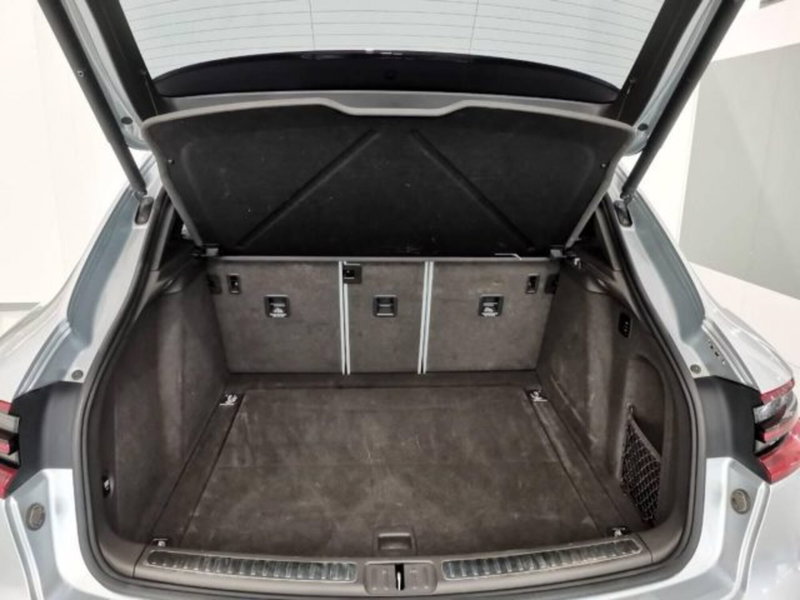 Porsche Macan usata a Catania (11)