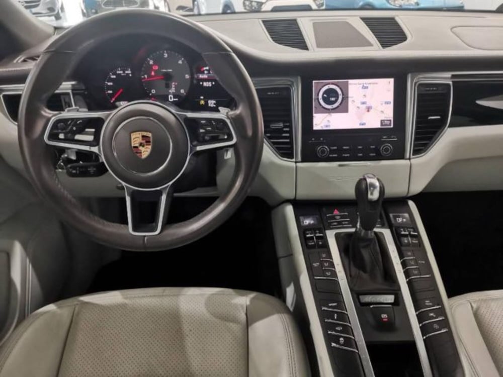 Porsche Macan usata a Catania (8)