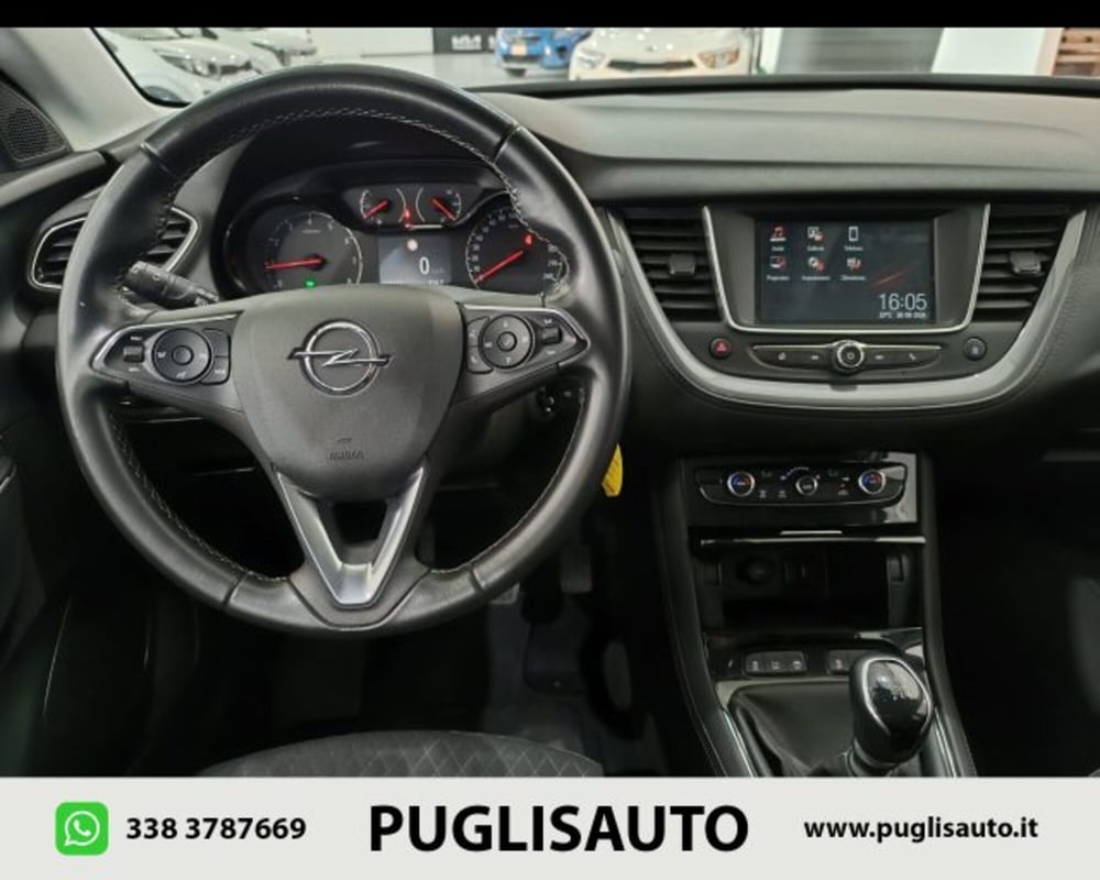 Opel Grandland X usata a Catania (8)
