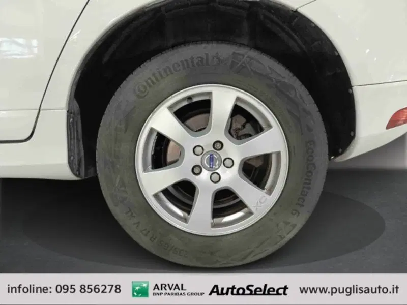 Volvo XC60 usata a Catania (14)